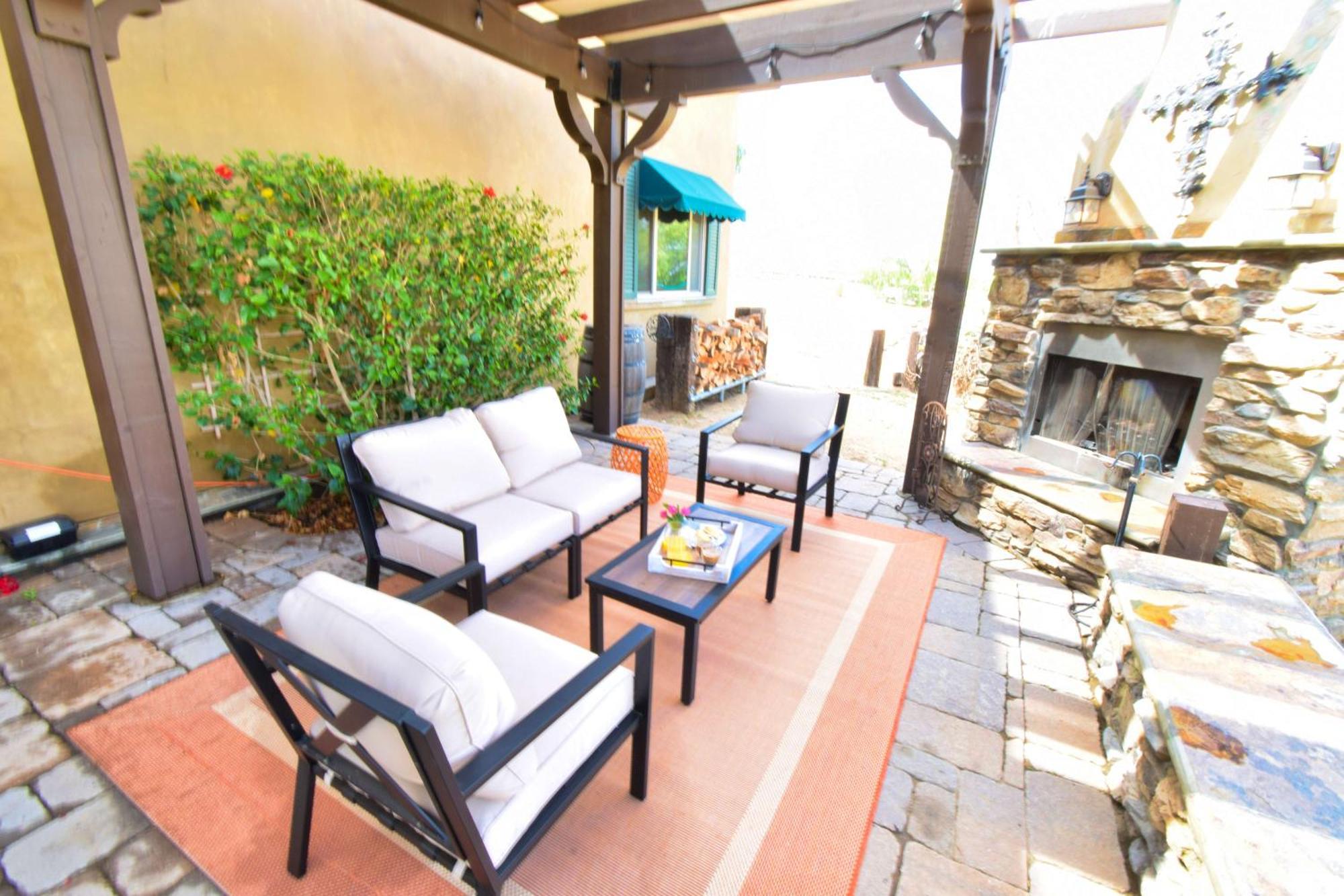 Peppertree Lane Ranch -- Seven-Acre Ranch In The Heart Of Wine Country Hotel Temecula Ngoại thất bức ảnh
