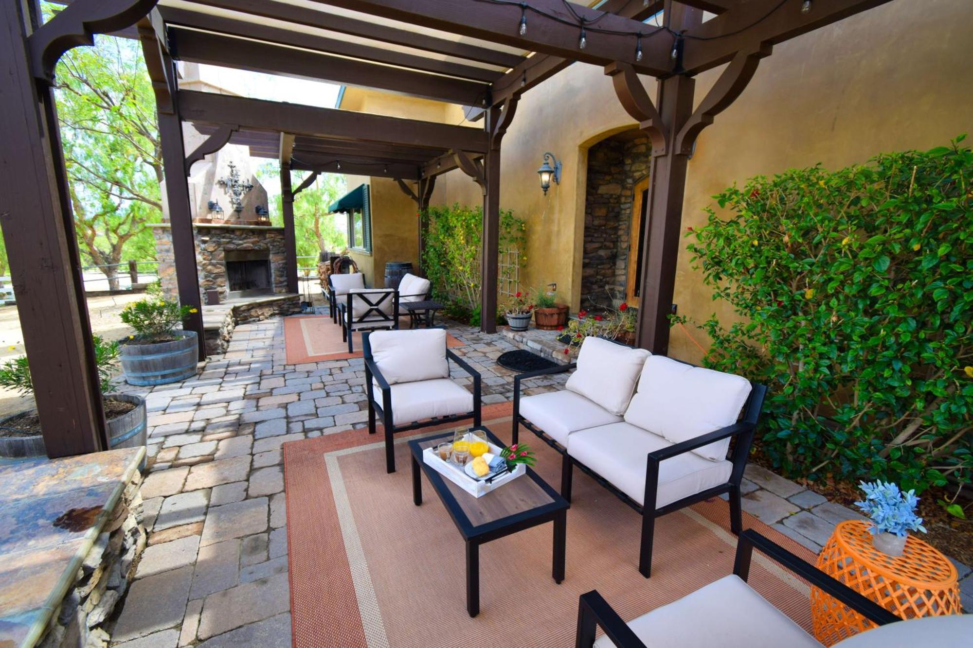 Peppertree Lane Ranch -- Seven-Acre Ranch In The Heart Of Wine Country Hotel Temecula Ngoại thất bức ảnh