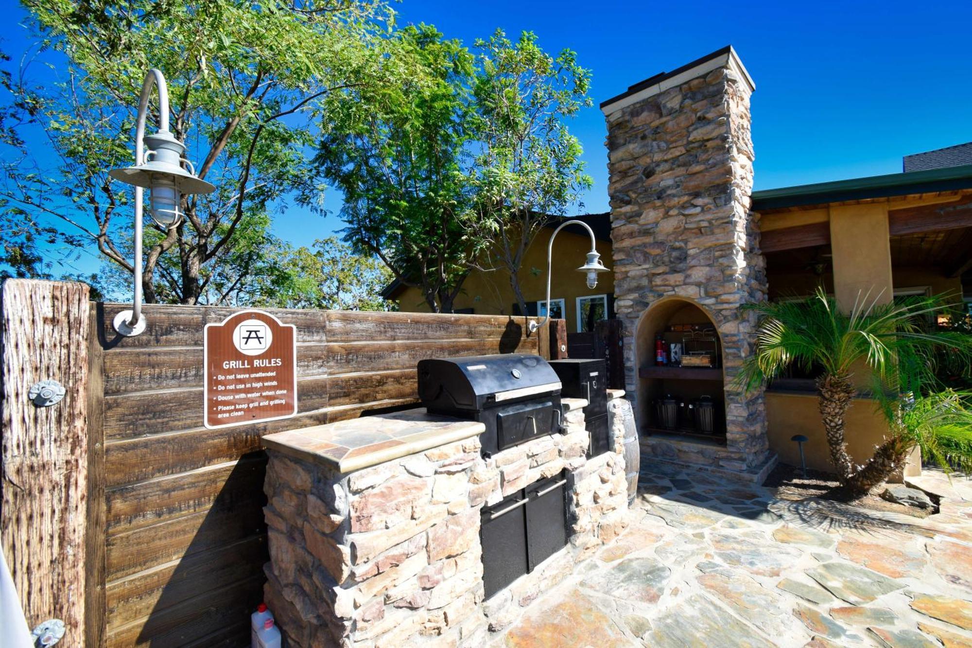 Peppertree Lane Ranch -- Seven-Acre Ranch In The Heart Of Wine Country Hotel Temecula Ngoại thất bức ảnh